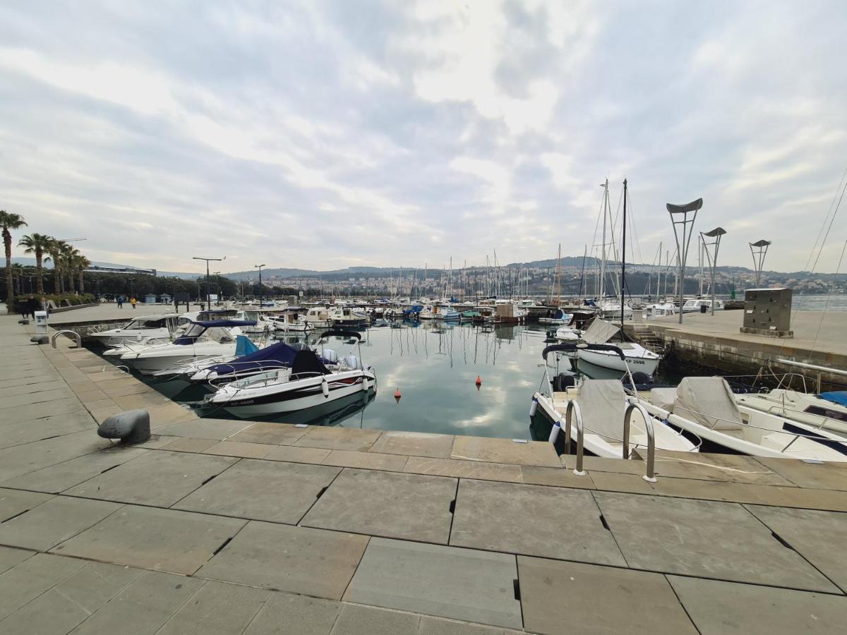 Koper Step To The Sea Apartment Exterior photo